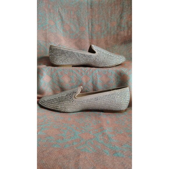 Steven by Steve Madden Women's Grey Rhinestone Studded Loafers Size 9M - Picture 2 of 8